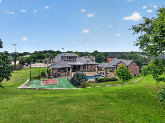 102 W Carruth Lane, Double Oak, TX 75077
