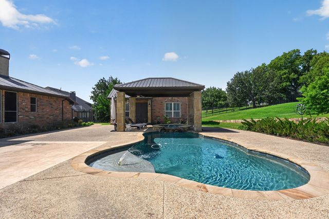 102 W Carruth Lane, Double Oak, TX 75077