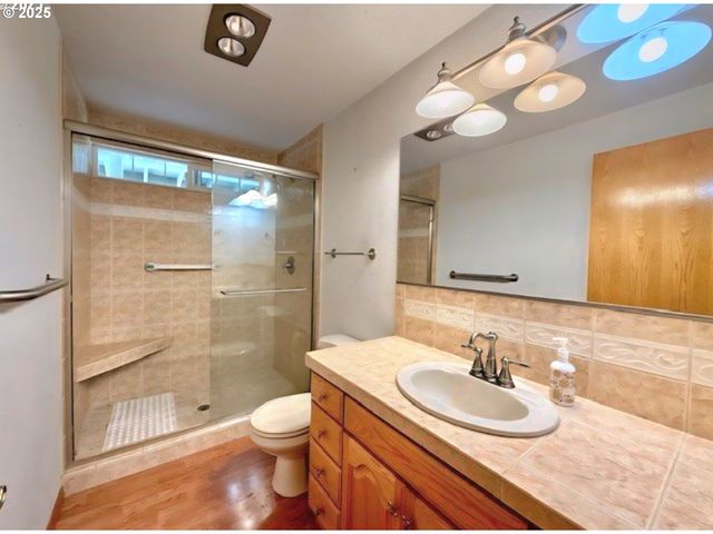 94504 SMOKEY Ln, Coquille, OR 97423