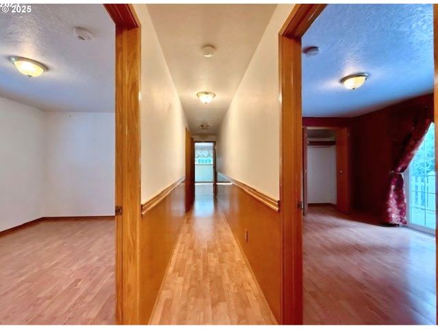 94504 SMOKEY Ln, Coquille, OR 97423