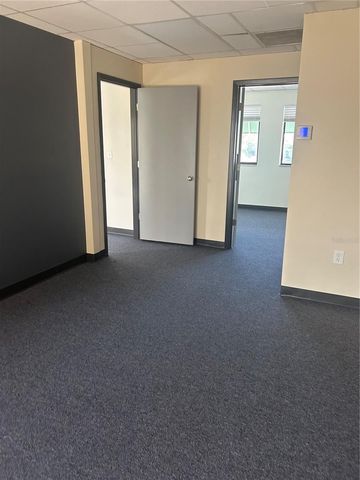 1715 E BAY DRIVE G, Largo, FL 33771