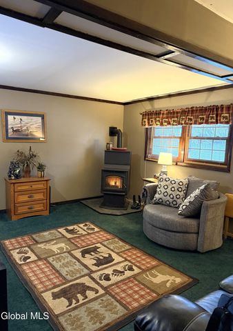 2 Moonglow Road, Wilton, NY 12831