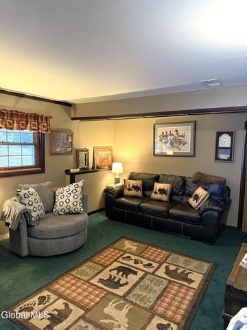 2 Moonglow Road, Wilton, NY 12831