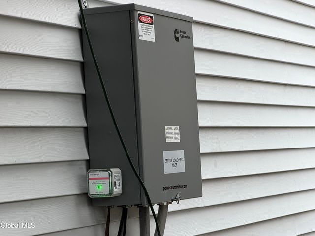 2 Moonglow Road, Wilton, NY 12831