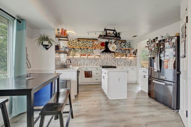 11422 Birchover LN, Austin, TX 78754