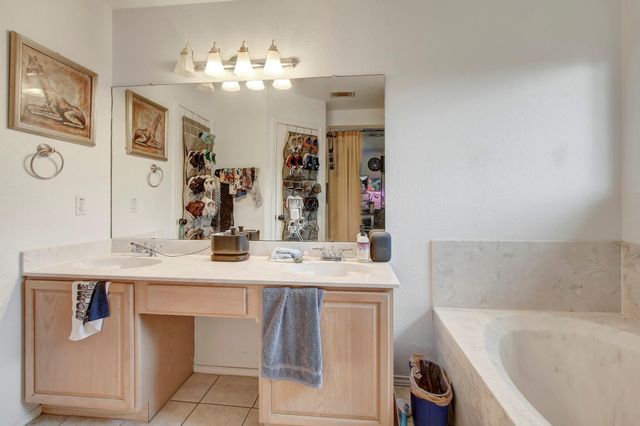 11422 Birchover LN, Austin, TX 78754