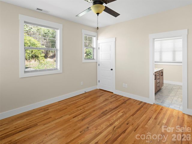 29 Shady Park Lane, Asheville, NC 28804