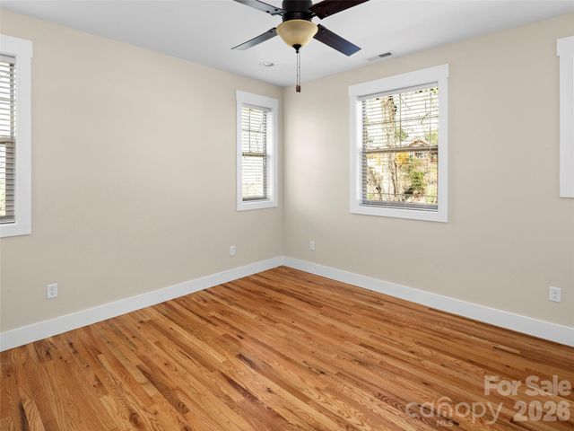 29 Shady Park Lane, Asheville, NC 28804