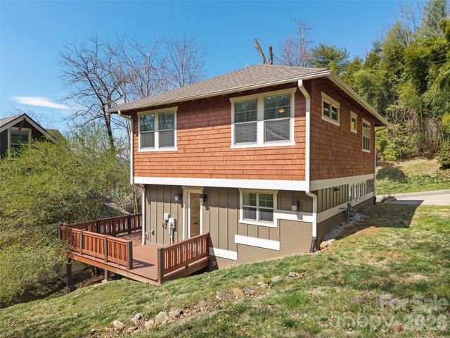 29 Shady Park Lane, Asheville, NC 28804