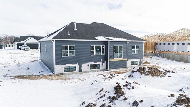 897 Red Hawk Drive, Milton, WI 53563