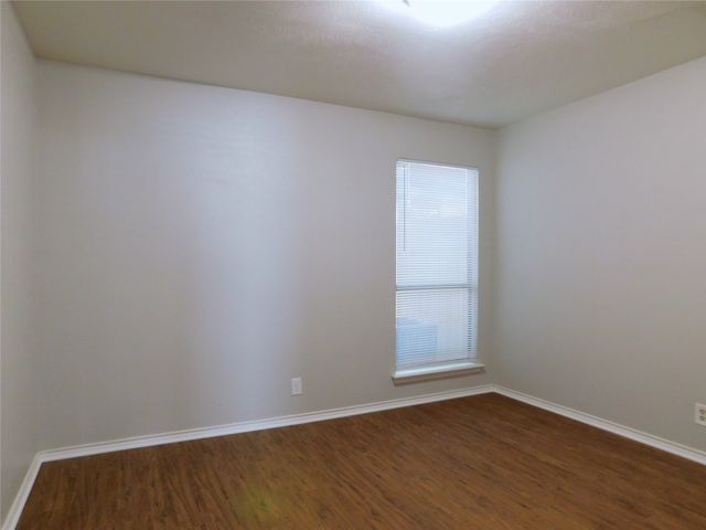 3305 Gardenview Circle, Denton, TX 76207