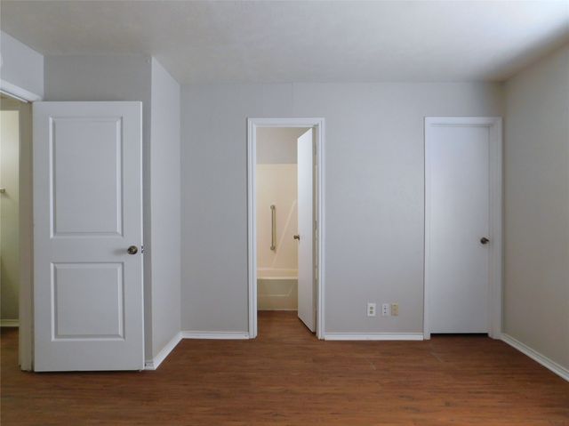 3305 Gardenview Circle, Denton, TX 76207