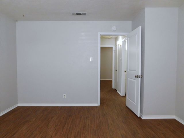 3305 Gardenview Circle, Denton, TX 76207