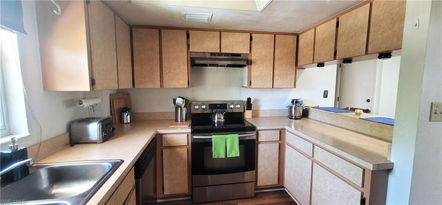 4213 SE 19th AVE # 208, Cape Coral, FL 33904