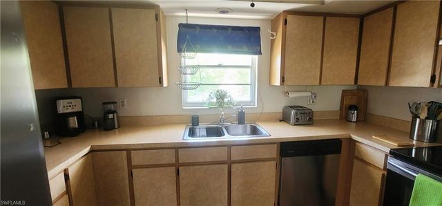 4213 SE 19th AVE # 208, Cape Coral, FL 33904