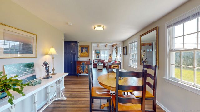 4 Nehantic Drive, East Lyme, CT 06357