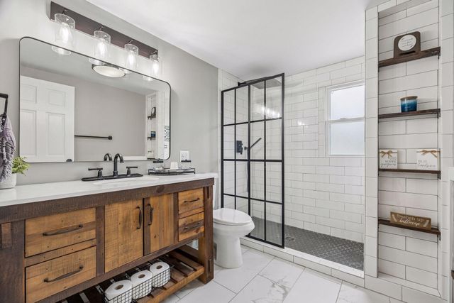 505 2nd Street NE, Osseo, MN 55369