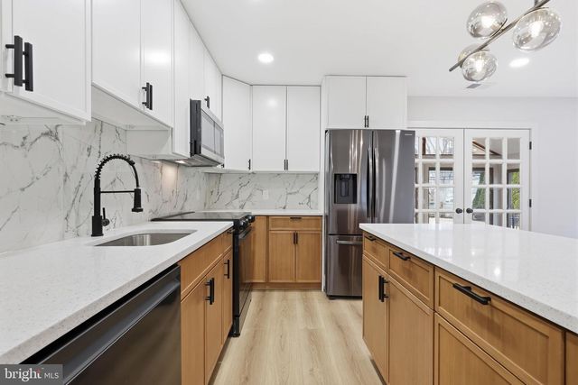 46 BLACK ROCK RD, Yardley, PA 19067