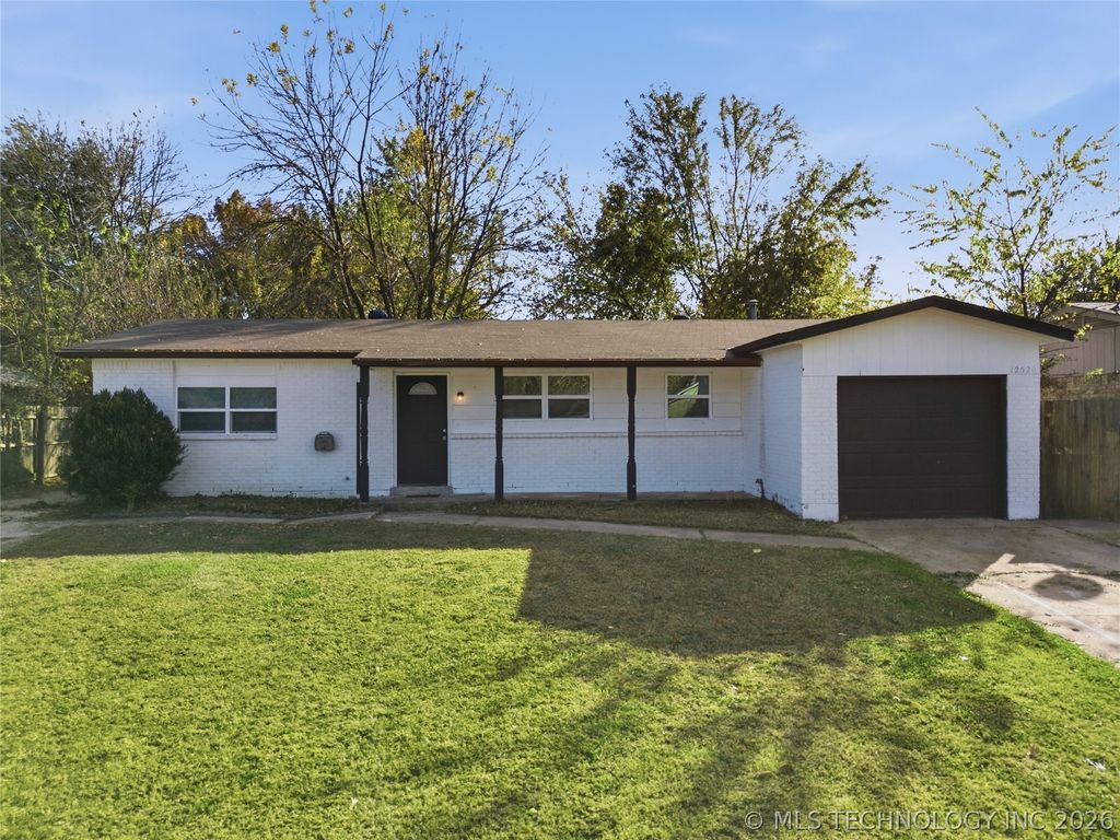 12520 E 25th Street, Tulsa, OK 74129