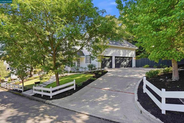 1617 Campesino Ct, Alamo, CA 94507