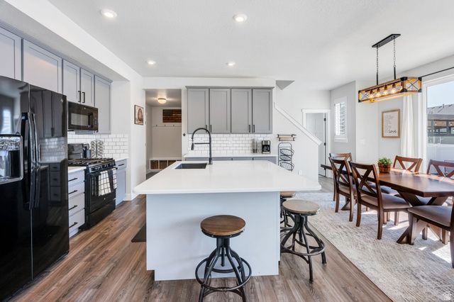 252 N SUNRISE RANCH DR, Mapleton, UT 84664