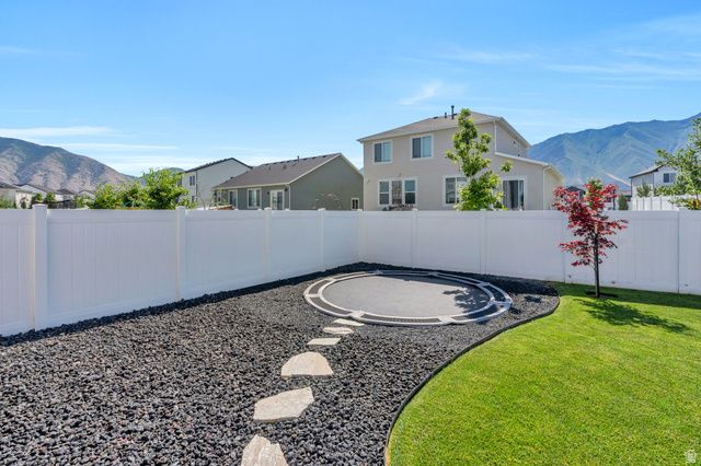 252 N SUNRISE RANCH DR, Mapleton, UT 84664