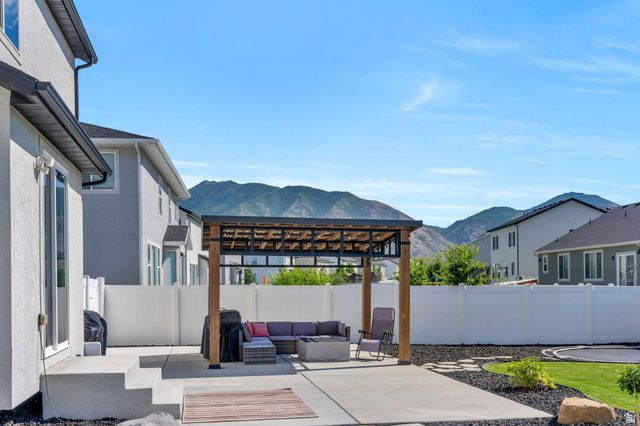 252 N SUNRISE RANCH DR, Mapleton, UT 84664