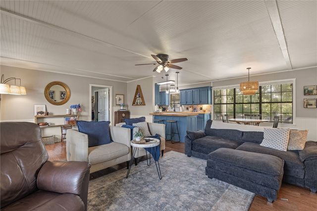 512 W Odle Street, Salina, OK 74365