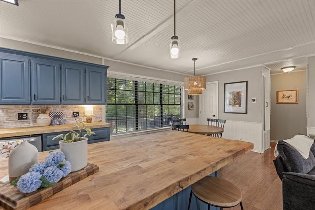 512 W Odle Street, Salina, OK 74365