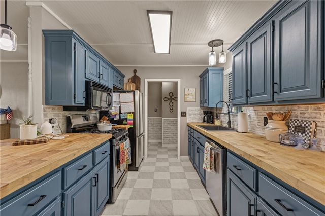 512 W Odle Street, Salina, OK 74365