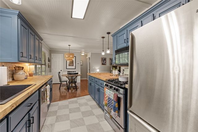 512 W Odle Street, Salina, OK 74365