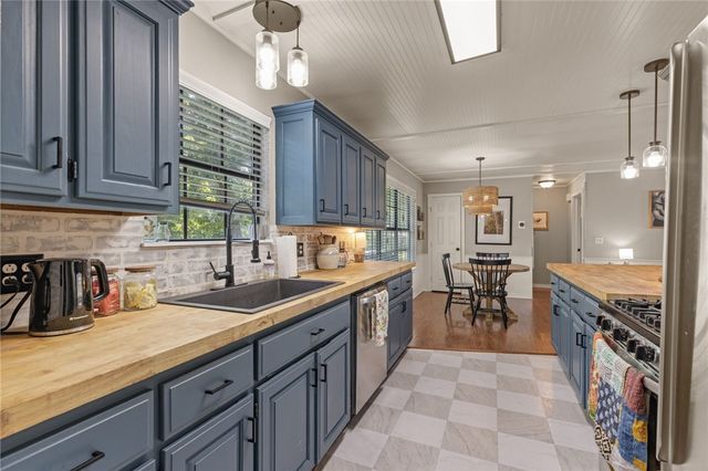 512 W Odle Street, Salina, OK 74365