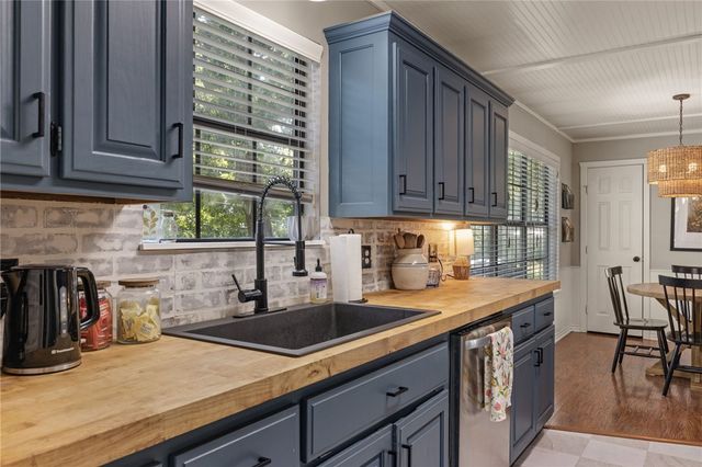 512 W Odle Street, Salina, OK 74365