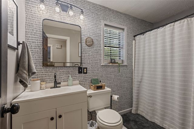 512 W Odle Street, Salina, OK 74365