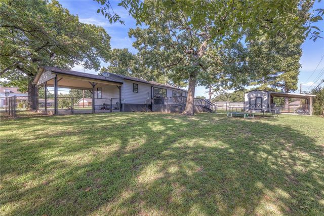 512 W Odle Street, Salina, OK 74365