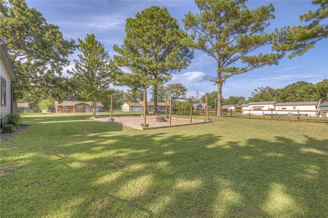 512 W Odle Street, Salina, OK 74365