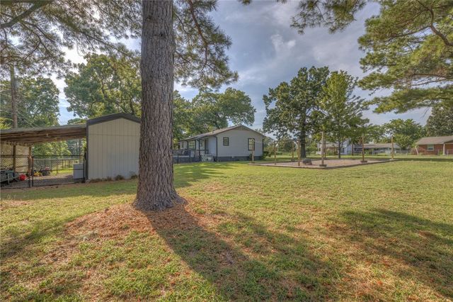 512 W Odle Street, Salina, OK 74365