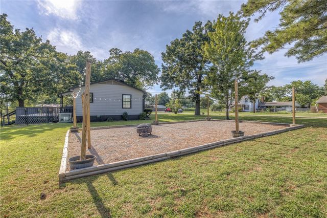 512 W Odle Street, Salina, OK 74365