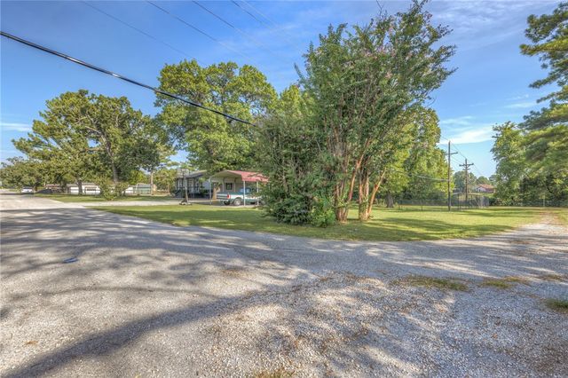 512 W Odle Street, Salina, OK 74365