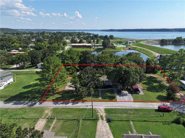 512 W Odle Street, Salina, OK 74365