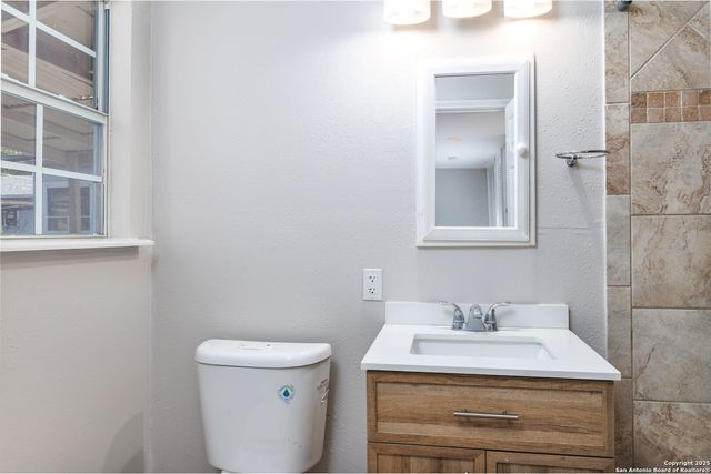 4466 Lark Ave, San Antonio, TX 78228