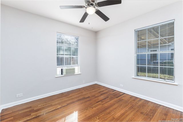 4466 Lark Ave, San Antonio, TX 78228