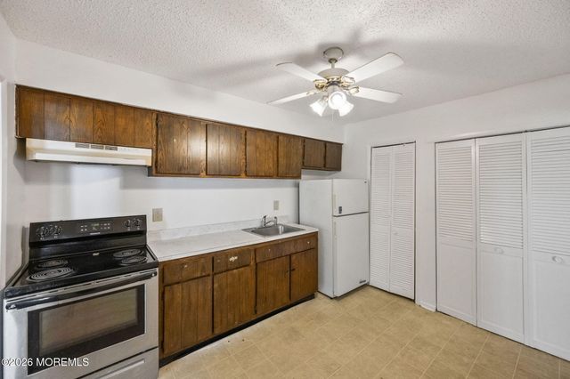70 Greenwood Loop Road 70, Brick, NJ 08724