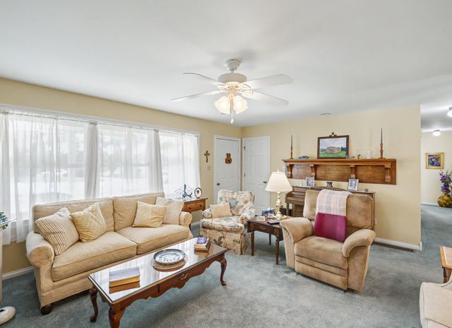 2033 Longview Drive, Georgetown, KY 40324