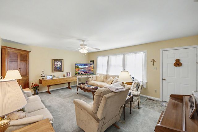 2033 Longview Drive, Georgetown, KY 40324