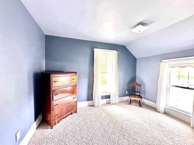 404 BRUCE STREET, New London, WI 54961