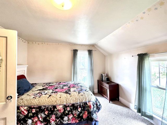 404 BRUCE STREET, New London, WI 54961