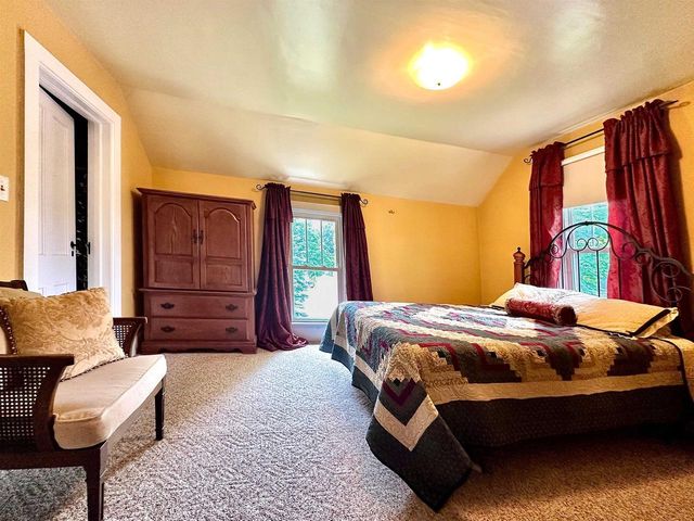 404 BRUCE STREET, New London, WI 54961