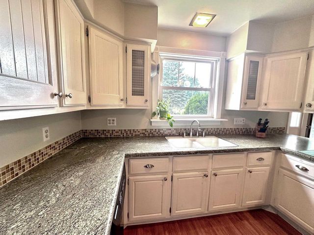 404 BRUCE STREET, New London, WI 54961