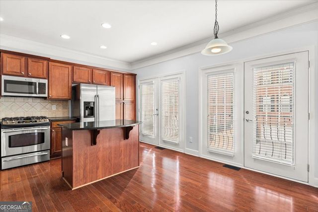 5026 SE Colchester Court SE, Atlanta, GA 30339